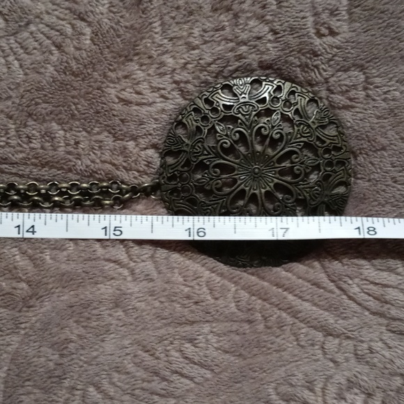 Vintage Bronze Pendant Necklace - Picture 5 of 6